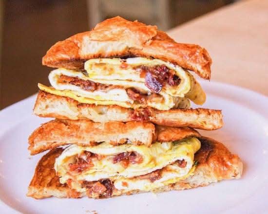 Cinnamon Tree Cafe. • Breakfast and Brunch • American • Sandwiches • $ x Delivery unavailable 1665 Dunlawton Ave Ste 103, Port Orange, FL 32129 Cinnamon Tree Cafe Hours 7:00 AM, 2:00 PM